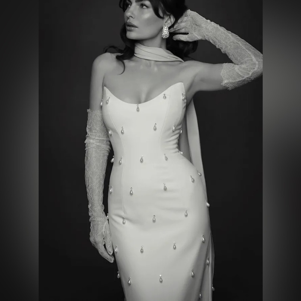 Sarah Seven ‘Candy’ Gown